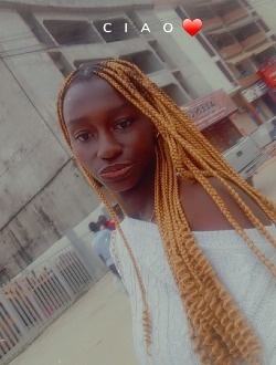 Profil de Didia Marie Dominique, une femme célibataire de 24 ans à Abidjan