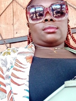 Profil de Françoise, une femme célibataire de 33 ans à Yaoundé
