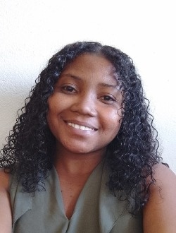 Profil de Naly, une femme célibataire de 26 ans à Ambanidia
