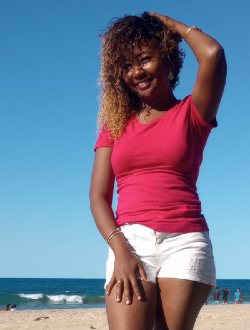 Profil de Luciana, une femme célibataire de 29 ans à Antsiranana