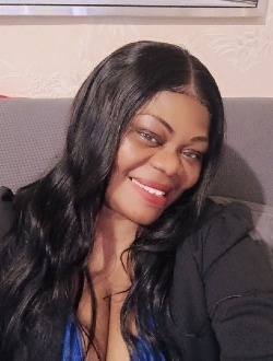 Profil de Linda, une femme célibataire de 47 ans à Angers