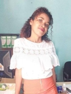 Profil de Anne, une femme célibataire de 37 ans à Toamasina
