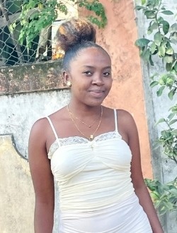 Profil de Naxella, une femme célibataire de 24 ans à Sambava