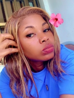 Profil de Joyce, une femme célibataire de 37 ans à Lomé