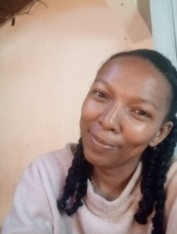 Profil de Laurhinna, une femme célibataire de 18 ans à Vatomandry