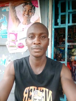 Profil de Charles, un homme célibataire de 29 ans à Abata