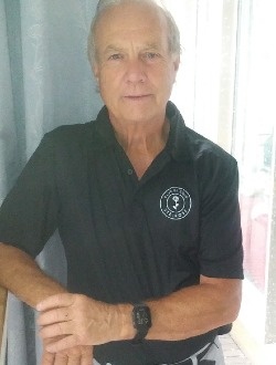 Profil de Miles, un homme célibataire de 68 ans à Lachine
