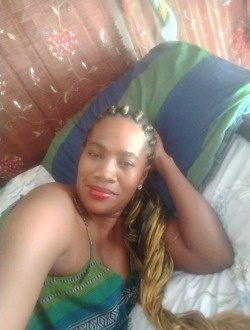Profil de Liciah, une femme célibataire de 36 ans à Alarobia-Antanamalaza