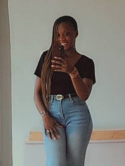 Profil de Nicole, une femme célibataire de 23 ans à Ouagadougou