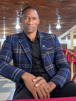 Profil de Polsky, un homme célibataire de 35 ans à Yaoundé