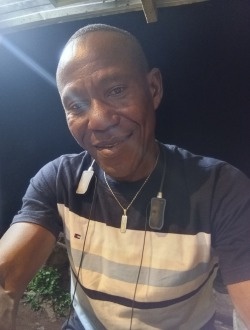 Profil de Jacques, un homme célibataire de 52 ans à Abakro