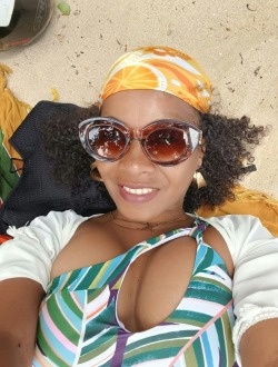 Profil de Valencia, une femme célibataire de 35 ans à Ambanja
