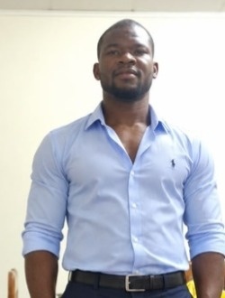Profil de Yannis, un homme célibataire de 28 ans à Yaoundé