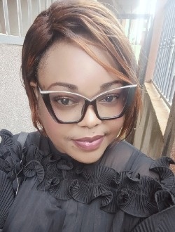 Profil de Paule, une femme célibataire de 36 ans à Ababita