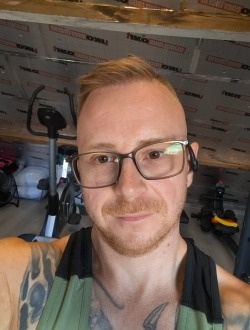 profile picture 0