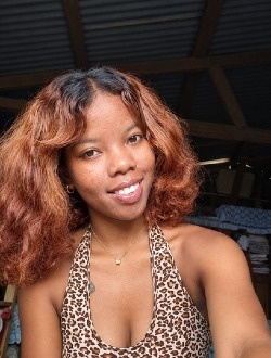 Profil de Joella, une femme célibataire de 22 ans à Antsinanambohitra