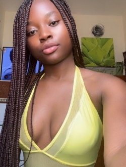 Profil de Fabiola, une femme célibataire de 23 ans à Paris