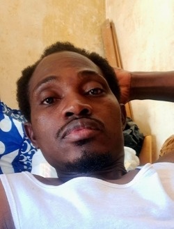 Profil de Lassine, un homme célibataire de 35 ans à Bordeaux-en-Gâtinais