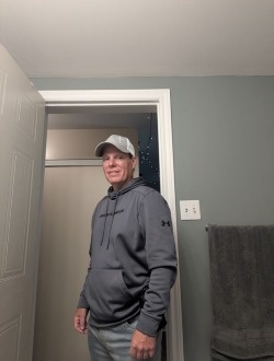 Profil de Denis, un homme célibataire de 53 ans à Gatineau
