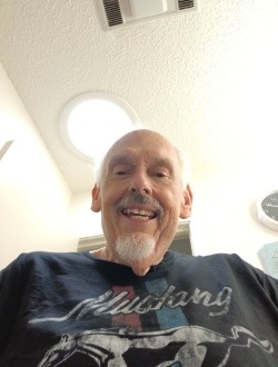 Profil de Danny, un homme célibataire de 72 ans à Mountain View