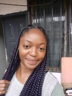 Profil de Marie, une femme célibataire de 42 ans à Yaoundé