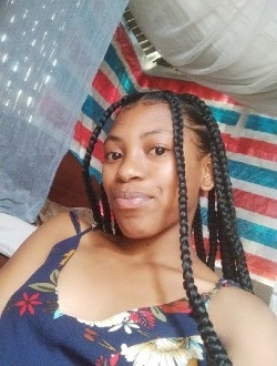 Profil de Charline, une femme célibataire de 18 ans à 67 Ha