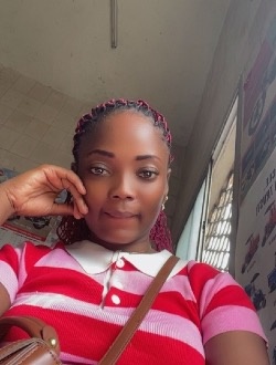 Profil de Brenda, une femme célibataire de 27 ans à Yaoundé