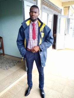Profil de Edmond, un homme célibataire de 37 ans à Yaoundé