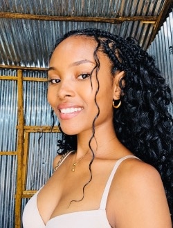 Profil de Ella, une femme célibataire de 20 ans à Mahajanga