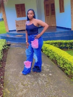 Profil de Solange, une femme célibataire de 31 ans à Ababa