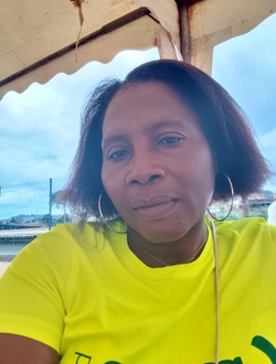 Profil de Viviane, une femme célibataire de 51 ans à Yaoundé