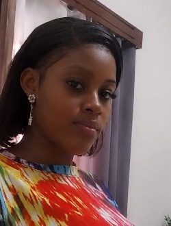 Profil de Paulette Jacky, une femme célibataire de 37 ans à Douala