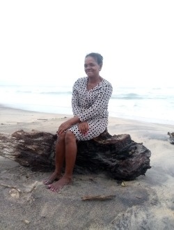 Profil de Véro, une femme célibataire de 57 ans à Antalaha