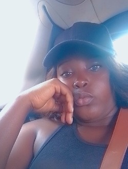 Profil de Victoire, une femme célibataire de 28 ans à Aba