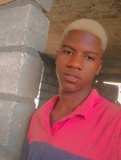 Profil de Ricarvens, un homme célibataire de 20 ans à Saint-Marc