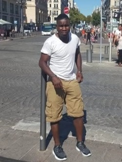 Profil de Joe, un homme célibataire de 40 ans à Metz