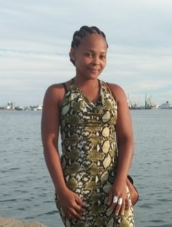 Profil de Velorette, une femme célibataire de 36 ans à Toamasina