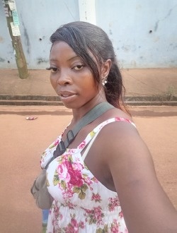 Profil de Sorelle, une femme célibataire de 29 ans à Yaoundé