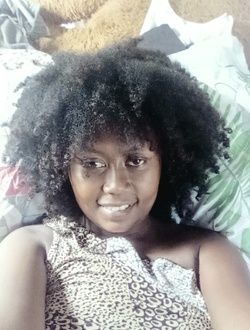 Profil de Davi, une femme célibataire de 26 ans à Antalaha