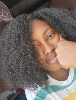 Profil de Emilia, une femme célibataire de 24 ans à Toamasina