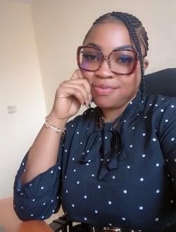 Profil de Michelle, une femme célibataire de 27 ans à Yaoundé
