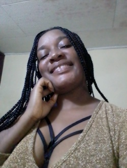 Profil de Marie, une femme célibataire de 32 ans à Douala