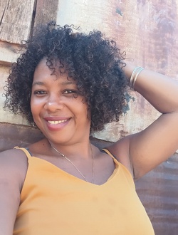 Profil de Meranda, une femme célibataire de 35 ans à Adabotokana