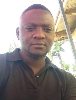 Profil de Merlin, un homme célibataire de 36 ans à Douala