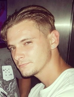 profile picture 0
