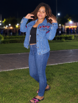 Profil de Edah, une femme célibataire de 22 ans à Toamasina