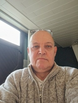 Profil de Jean-Marie, un homme célibataire de 59 ans à Virton