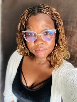 Profil de Carina, une femme célibataire de 34 ans à Abagnivégoui
