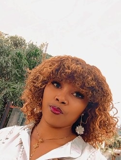 Profil de Vaninah, une femme célibataire de 24 ans à Moroni