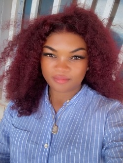 Profil de Flore, une femme célibataire de 30 ans à Nkolmésing